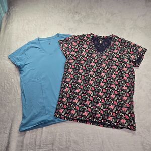 2 Blue Mountain V Neck T Shirt Women's Large Black Floral Short Sleeve Top
